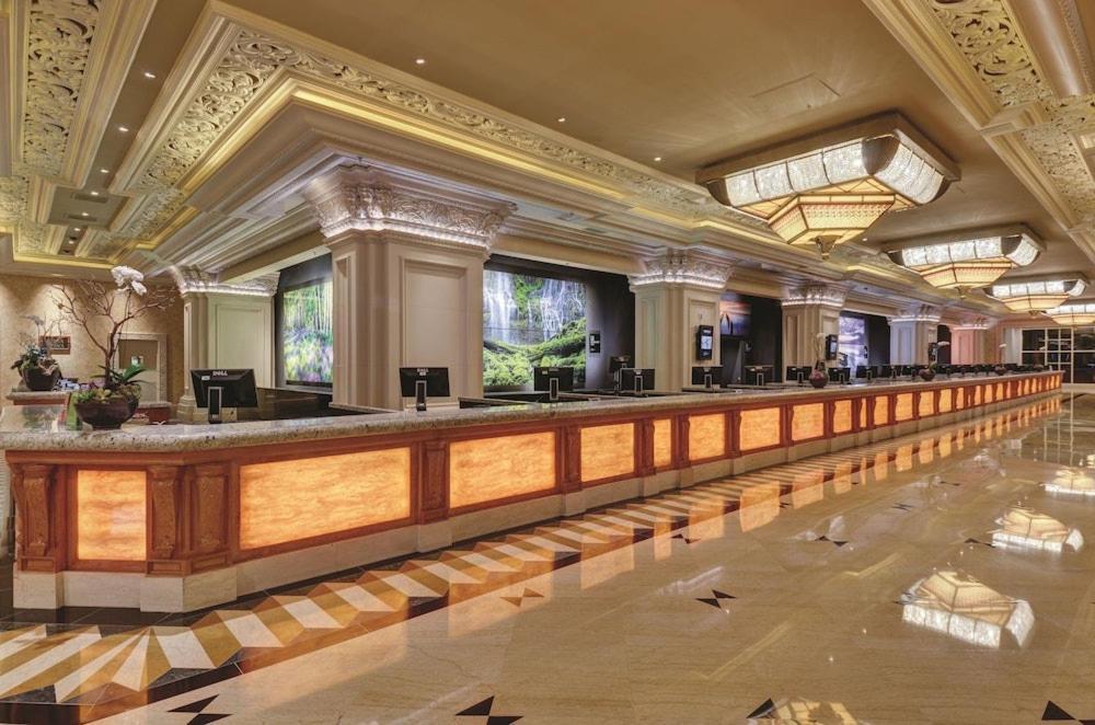 Mandalay Bay Resort And Casino By Suiteness Las Vegas Esterno foto