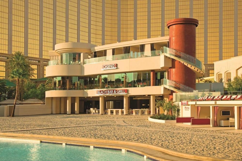 Mandalay Bay Resort And Casino By Suiteness Las Vegas Esterno foto