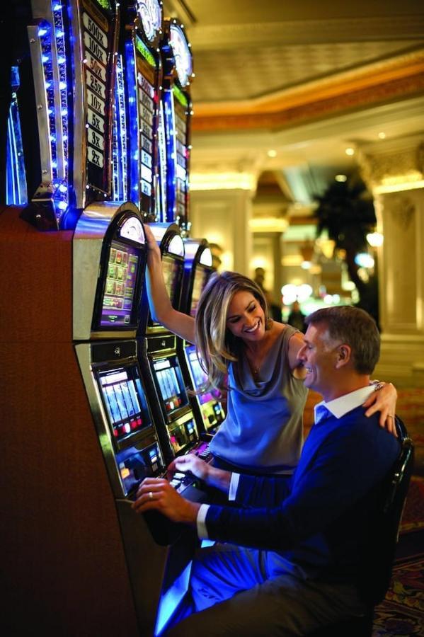 Mandalay Bay Resort And Casino By Suiteness Las Vegas Esterno foto